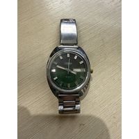 Старт с 1 рубля!не частые Часы Слава зеленый циферблат противоударные ,пылезащитные СССР знак качества