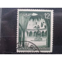 Польша, 1940.Двор старого Краковского университета с памятником Копернику