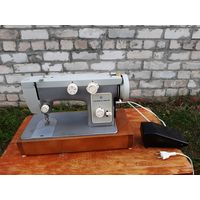 Швейная машина Чайка 142 М