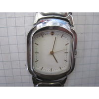 Часы Луч кварц.