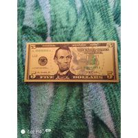 Пять долларов