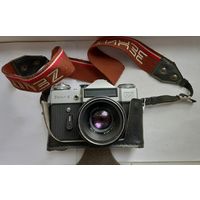 Фотоаппарат ЗЕНИТ-Е с Олимпийской символикой. Гелиос-44-2.
