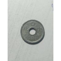 Япония 10 сен  1944 года .