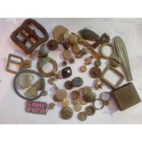 Пломбы, пряжки, пуговицы и др. находки