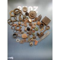 Пломбы, пряжки, пуговицы, корпус немецкой зажигалки  и др. находки + бонус