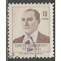Турция. Кемаль Ататюрк. Первый Президент. 1961г. Mi#1817.