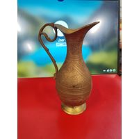 Кувшин латунный, украшенный различными узорами. СМОТРИТЕ ДР. МОИ ЛОТЫ.