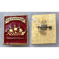 Ленинград. Парусник - шпиль адмиралтейства