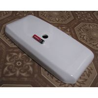 Крышка бачка унитаза 40х18х4,5 см .
