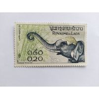 Лаос  1988  слон