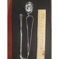 Цепопочка с кулоном