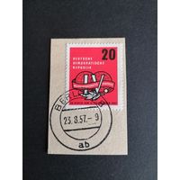 ГДР 1957 Вырезка с маркой "IV мировой конгресс профсоюзов в Лейпциге" (гашение) Mi.595 каталог 0.80 евро