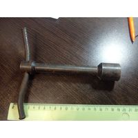 Ключ накидной 24 р, 18 см.