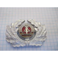 Кокарда офицерская армии ГДР до 1990г