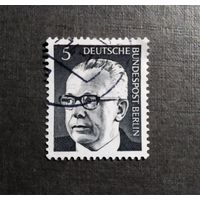 Марка Германия 1970 год Густав Хайнеман