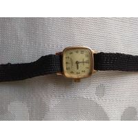 Женские часы Чайка .Времён СССР.