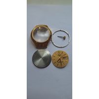 Часы Луч электромеханические. Корпус со стеклом, циферблат, стрелки. Au10