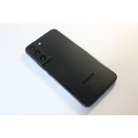 Телефон Samsung Galaxy S22 5G SM-S901B/DS 8GB/128GB (черный фантом)