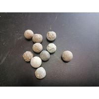 10 оловянных шариков