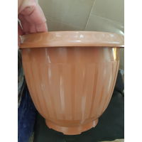 Большой вазон кашпо для цветка.