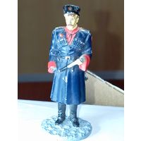 Солдат . Казачьи части  1943 - 1945 г. Металл , 6 см .