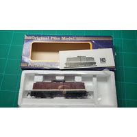 Модель маневрового дизель. BR110. PIKO / Пико. 16,5 Н0