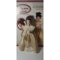 Фарфоровая кукла. В упаковке