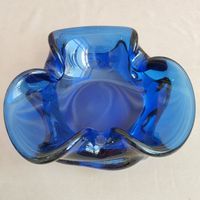 Ваза пепельница Кобальтовый цветок, Чехословакия