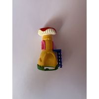 Киндер сюрприз из серии букашки игрушка