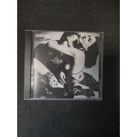 SCORPIONS  "LOVE AT FIRST STING" CD 2001