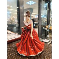 Статуэтка девушка Royal Doulton