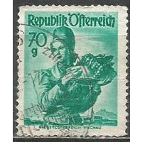 Австрия. Национальные костюмы. Нижняя Австрия. 1952г. Mi#906.