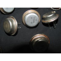 Транзисторы КТ,2Т 808 1992 год.Новые,26 шт.
