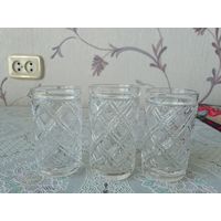 Стаканы хрустальные большие 3 шт.одним лотом