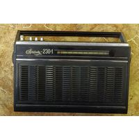 Радиоприемник "SPIDOLA-230-1" нерабочий.