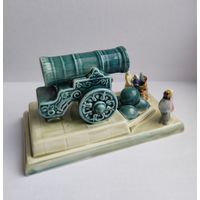 Статуэтка "ЦАРЬ ПУШКА".ЗИК.Конаково 50годы.