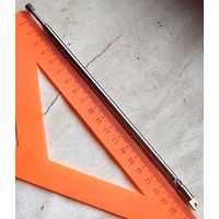 Антенна телескопическая. Длина 60 см. Антена