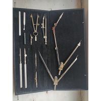 Готовальня