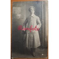 1910-е Открыточный формат служащий студийное фото типажи ретро