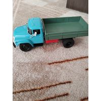 ЗИЛ-138 в масштабе 1:43.