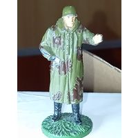 Солдат . Разведка  1941 - 1942 г. Металл , 6 см .