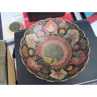 Ваза, конфетница латунная с эмалями.