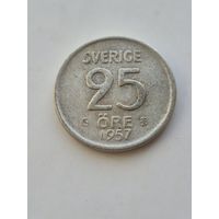 25 эре 1957 года Швеция. Серебро 400. Монета не чищена. 45378