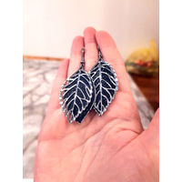 Серьги ретро винтажные листики в темном металле