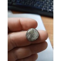 14 Римская империя.Антоний Пий (138-161) денарий серебро 159-160 Рим