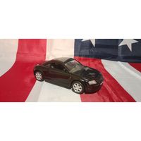 Машинка (модель) welly Audi TT