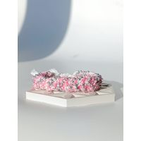 Широкий вязаный браслет из бисера