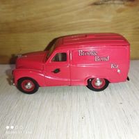 Модели фургонов.DINKY.1/43.