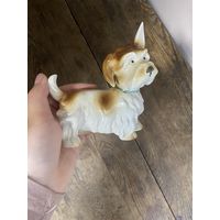 Собака фарфор