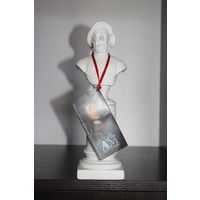 Бюст декоративный, французского короля Генриха IV, клеймо.